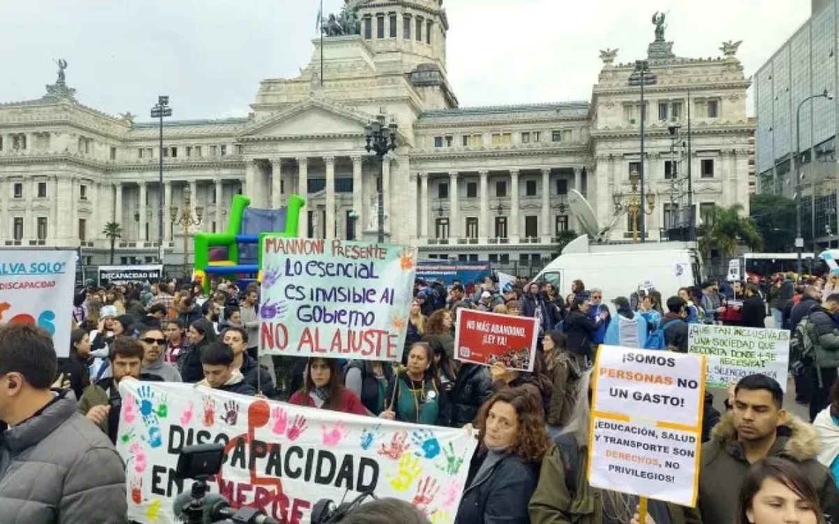 Por unanimidad, el Senado convirtió en ley la declaración de emergencia por discapacidad