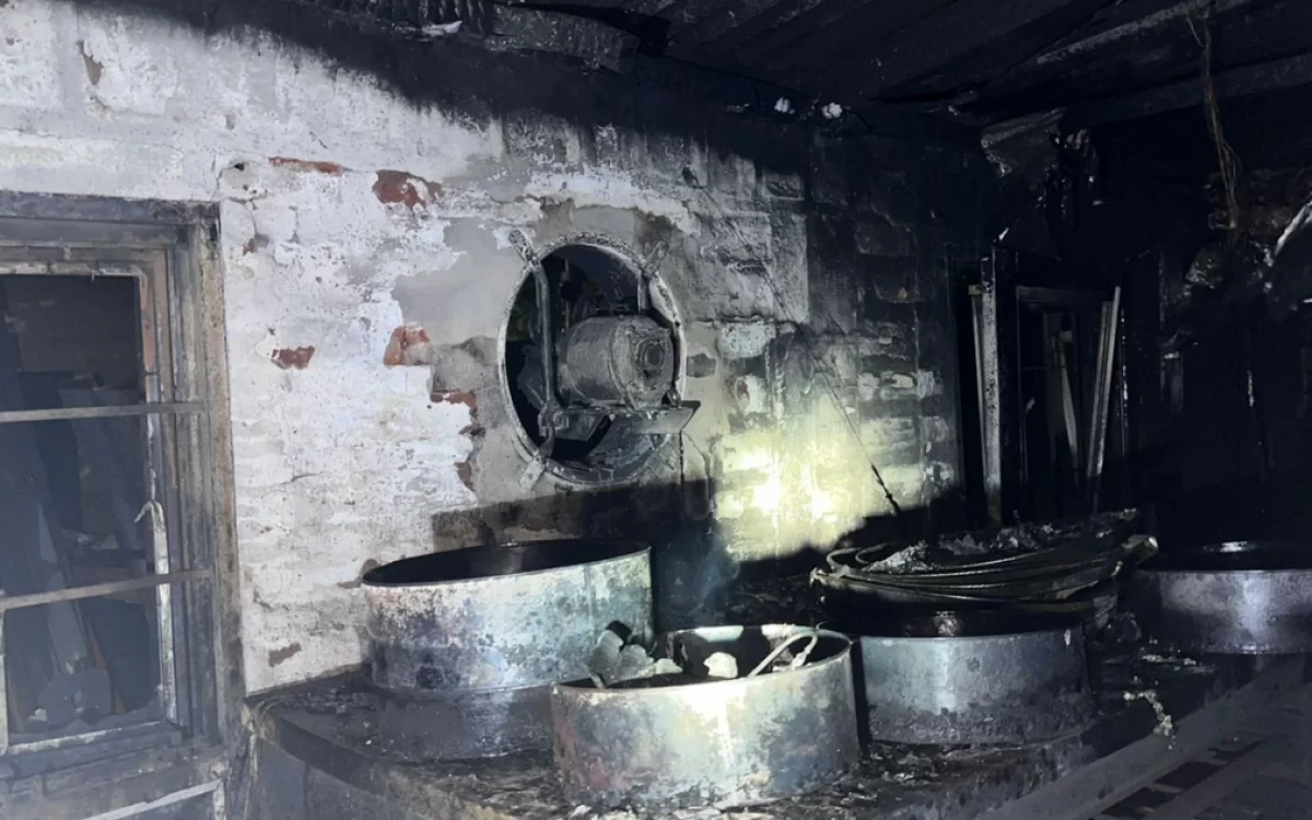 Desperfecto en un extractor provocó incendio en un quincho