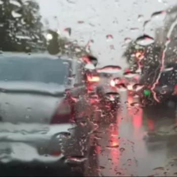 La pesadilla sigue: evacuados por fuertes lluvias en Bahía Blanca