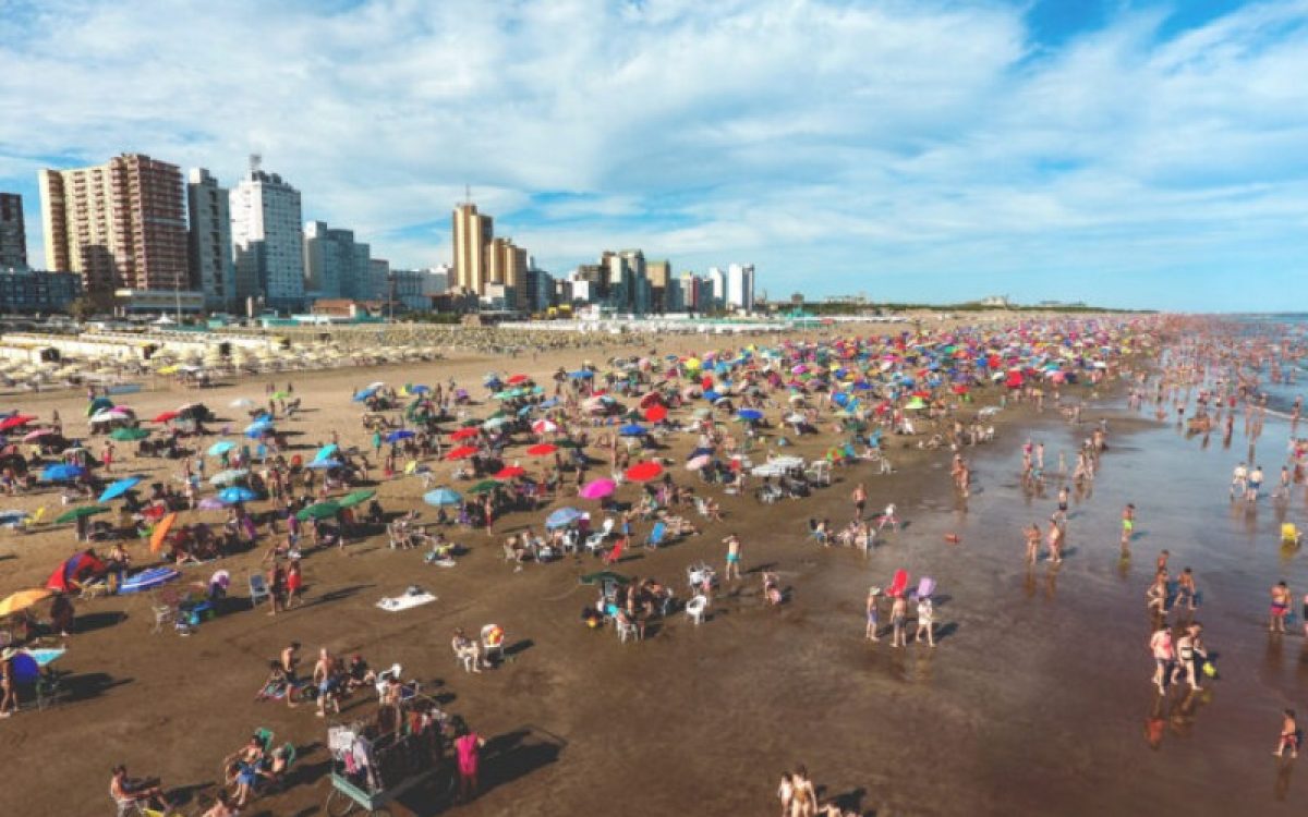 En medio de la crisis del turismo interno, Milei eliminó los feriados puente