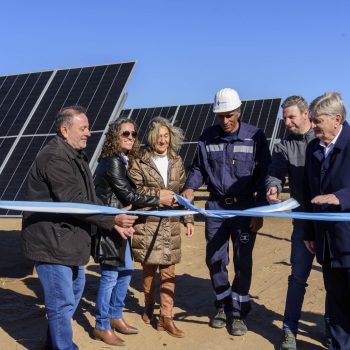 Ziliotto inauguró en Victorica el primer parque solar de La Pampa