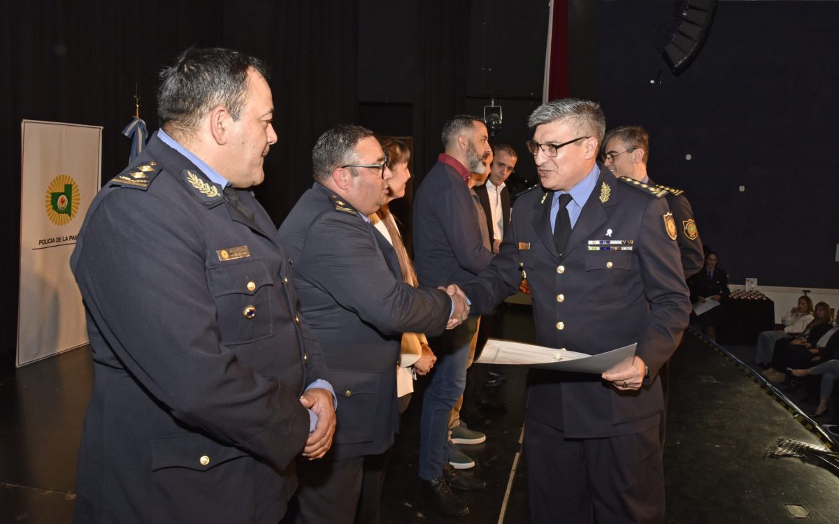 Reconocieron a organismos policiales