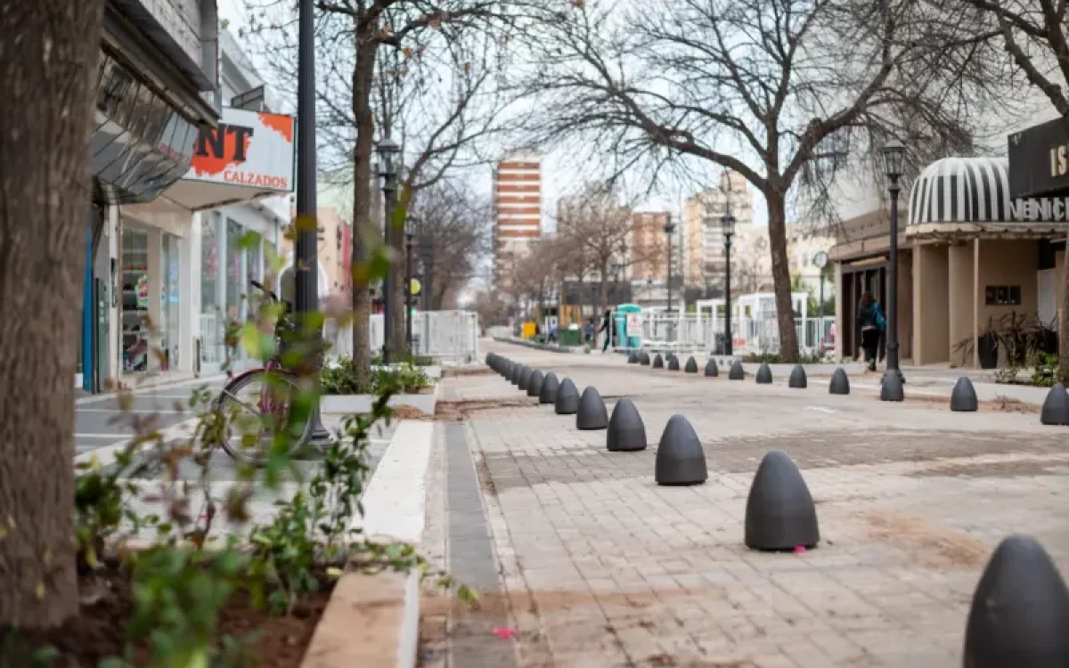 El 9 de julio inauguran la nueva semipeatonal y la plaza San Martín renovada
