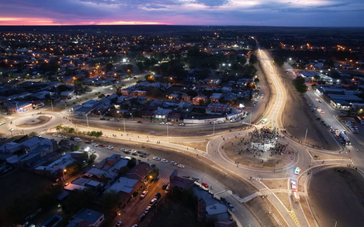 Inauguraron la Travesía Urbana de General Acha y un CDI